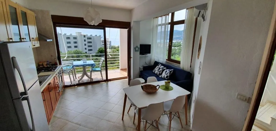 Seaview Apartment Borsh